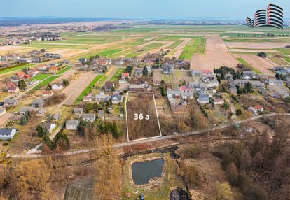 36a ; budowlana ; zalesiona ; oleśniki ; trawniki