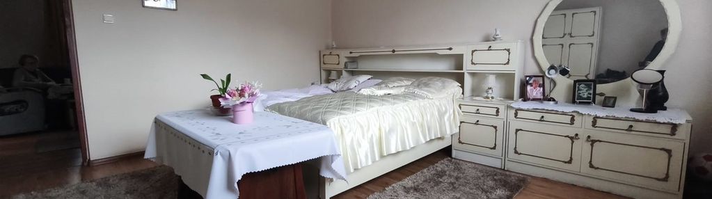 3 mieszkania /osobne wejścia / wynajęte / pasywny