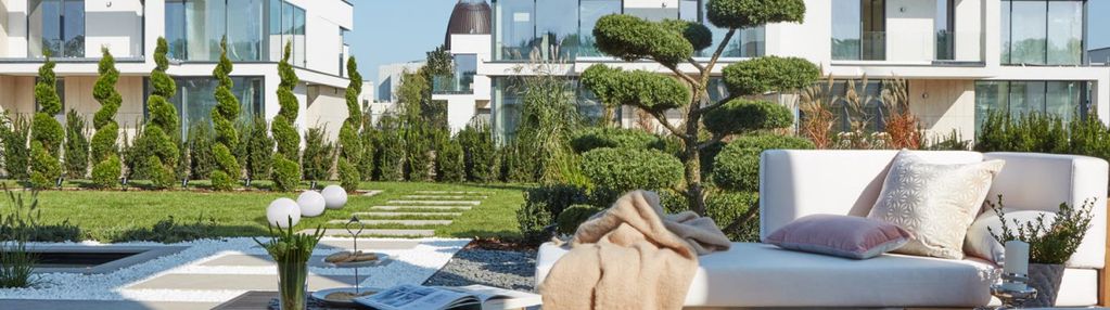 Nowoczesna bryła i duże przeszklenia, wysokość 3,2