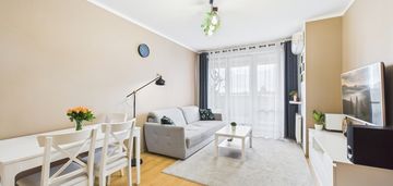 Przytulne 2 pokoje z oddzielną kuchnią