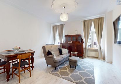 Stylowe | przy rynku | 70m2 | 2pok | 1 piętro