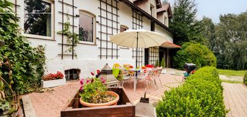 Wyjątkowy dworek z działką 1,14 ha