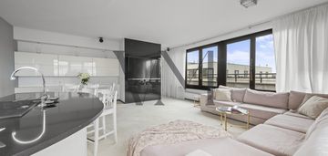 Klimatyczny, przestronny apartament ul. bruzdowa