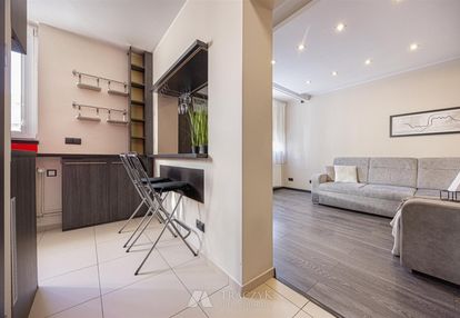 Kawalerka przy rynku | smart home