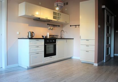 Nowoczesne 2 pokoje | metro | stara praga