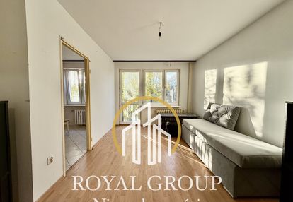 1 pokojowe do odświeżania z balkonem