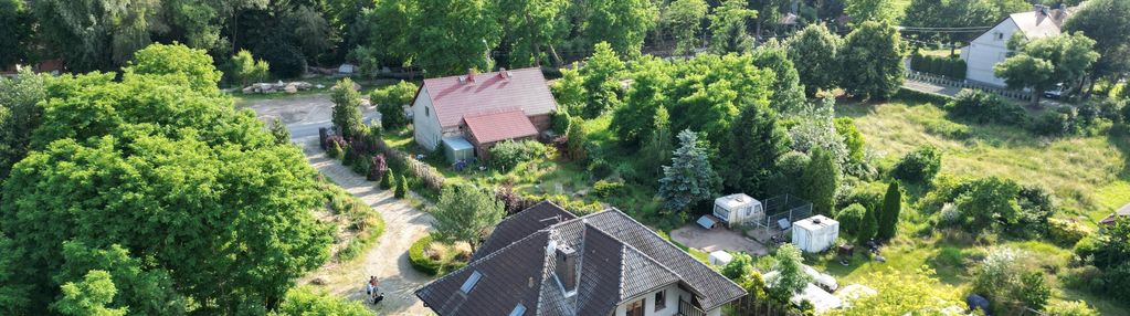 Dom z piękną i dużą działką 4000 m² – wrocław
