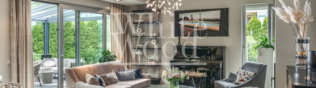 Elegancki dom z oranżerią w zaciszu gdyni