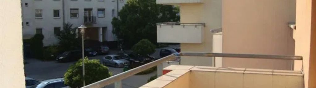 Przytulne mieszkanie z balkonem - sąsiedzka