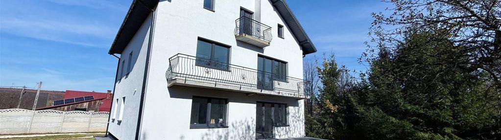 Dom na działce w ćmińsku do wykończenia