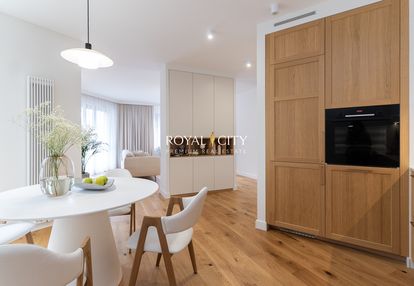 3 pokojowy apartament premium na giełdowej.