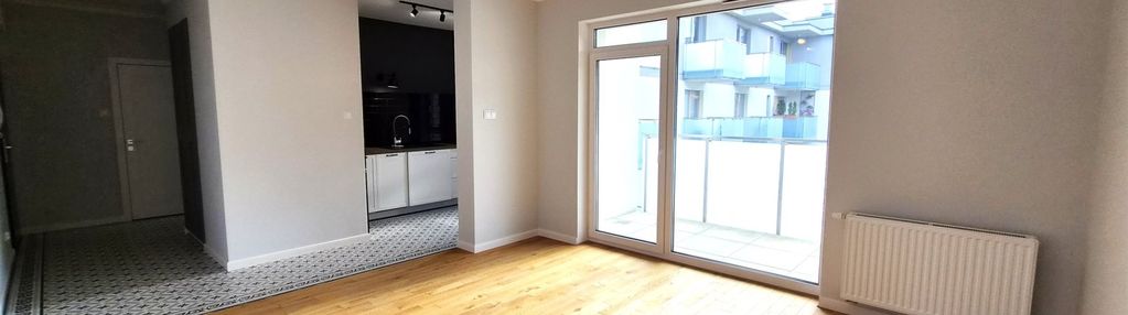 Elegancki apartament 2 pokoje, balkon, komórka