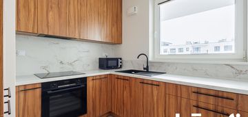 3 pokoje | warszawski świt | parking