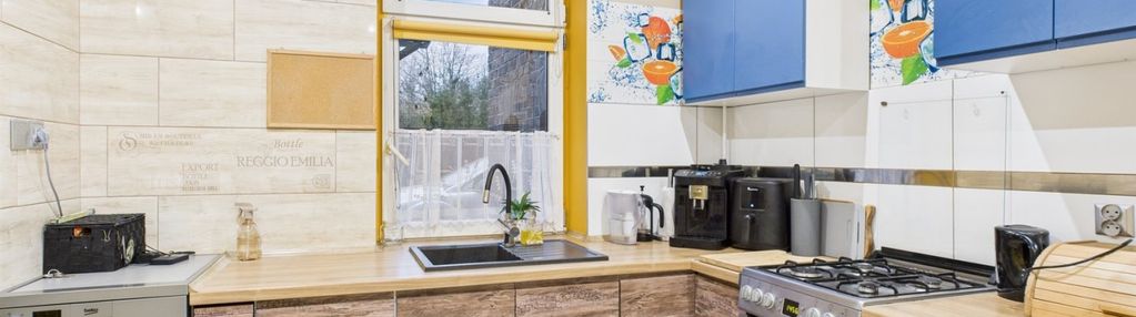 Mieszkanie oraz 2 garaże murowane w chodzieży