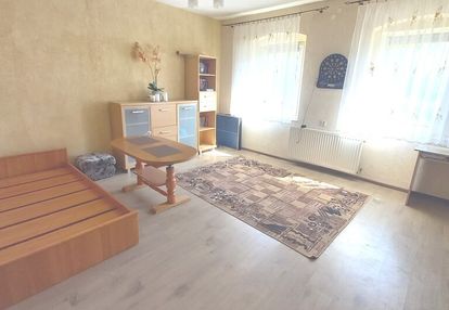 Dwupoziomowe mieszkanie wśród pól i lasów