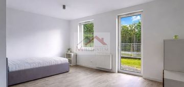 Kawalerka z ogródkiem i miejscem postojowym