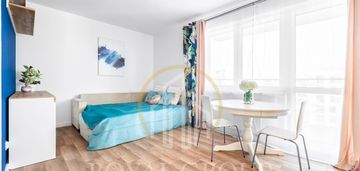 Kawalerka, do wejścia, miejsce postojowe