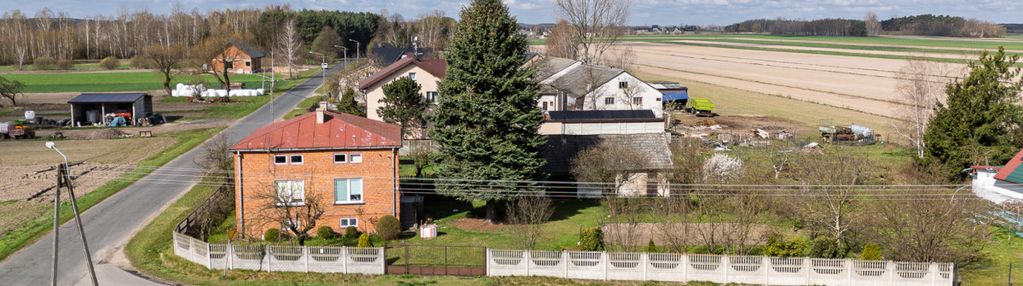Dom z potencjałem wśród zieleni