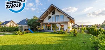 Wolnostojący z piwnicą, garaż na 2 samochody