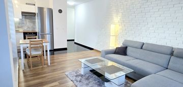 2-pokojowe mieszkanie dostępne od zaraz!