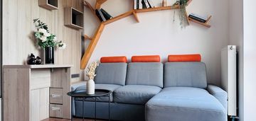 Wyposażone, piwnica 7m2, balkon 10m2, wolne