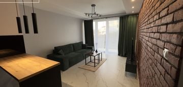 2 pokojowy apartament, ul. k. komedy