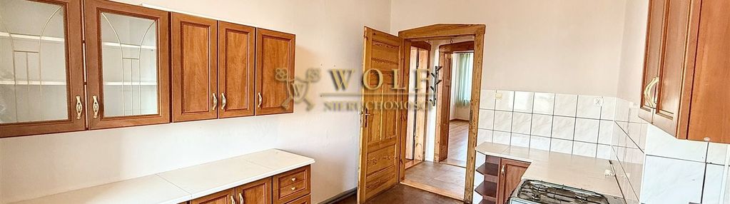 Komfortowe mieszkanie w kamienicy z balkonem