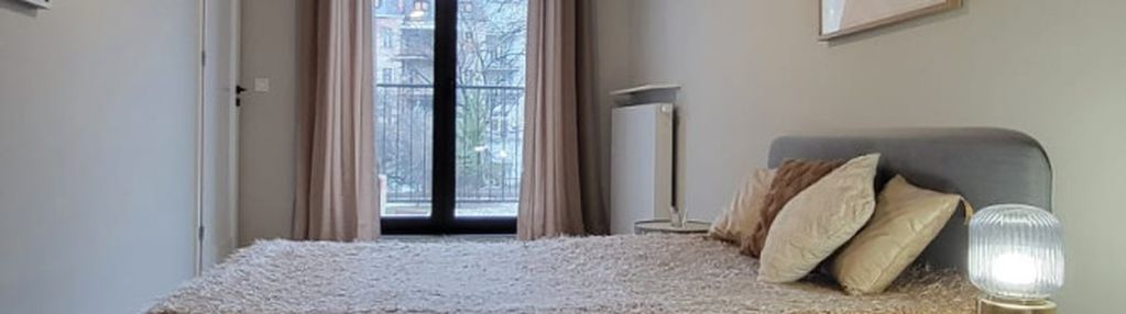 Przestronne 2 pokojowe mieszkanie w centrum