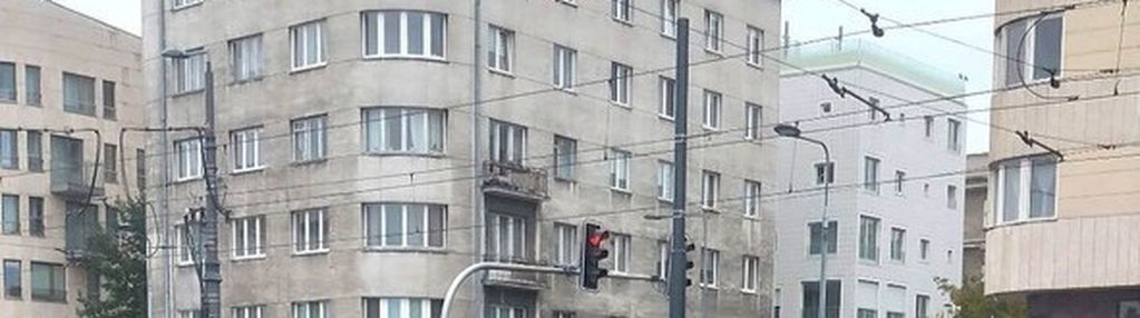 2 pokoje w klimatycznej kamienicy z 1947 roku