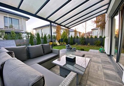 2022, 3msc postojowe, ogródek 200m2, garderoba !!!