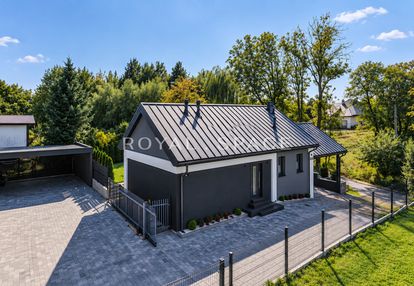 Nowy dom z ogrodem w morawicy