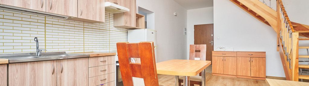 Przestronny dwupoziomowy apartament w węgorzewie