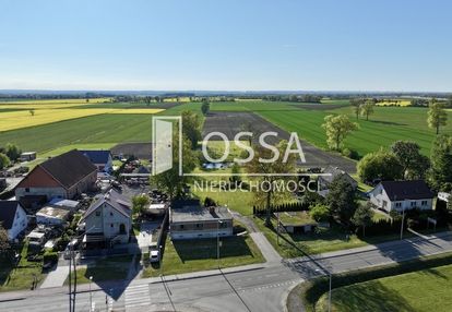 Dom jednorodzinny z garażem na działce 2673 m²