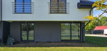 Połówka domu dwulokalowego w konstancinie