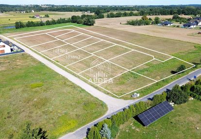 Działki budowlane z mediami