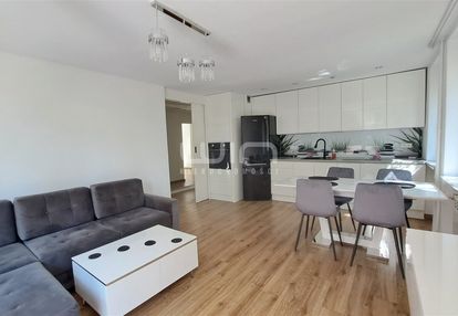 Idealne na gabinet, ale nie tylko;  48m2 ,3 pokoje
