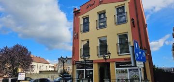 Dwa mieszkania w kamienicy | serce pszczyny