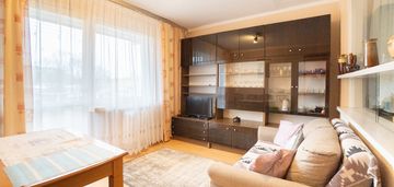 Wiślicka | 2 pok. | balkon | 2100 | od zaraz