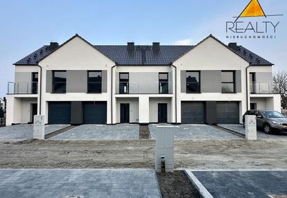 Dom z 4 sypialniami i garażem-bez prowizji