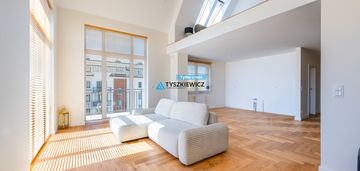 Modern penthouse-style apartment/wileńska park