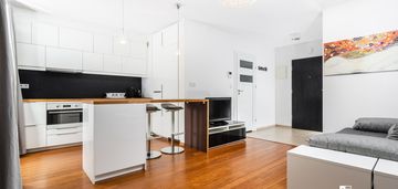 Nadwiślańska 11 designerska kawalerka z balkonem