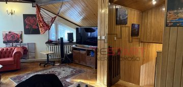 Dom idealny na prowadzenie usług + mieszkanie.