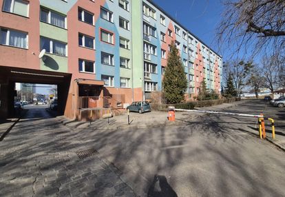 Zamieszkaj pomiędzy sky tower a aquapark / parking