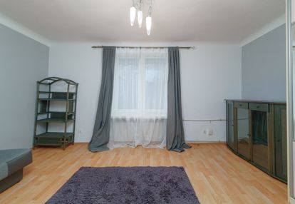 Kawalerka z potencjałem w spokojnej części woli!