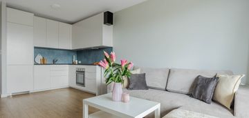 Rodzinne - balkon - garderoba - garaż- komfort