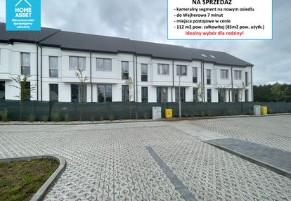 Nowoczesny segment z ogrodem i poddaszem