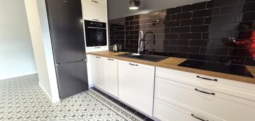 Elegancki apartament centrum-duży balkon, komórka