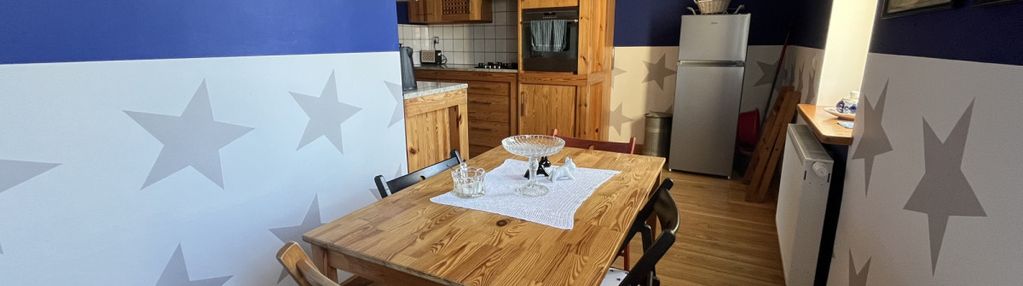 Przestronne, trzypokojowe mieszkanie blisko morza