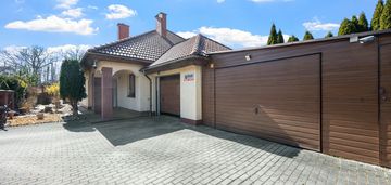 Gotowy dom rodzinny z basenem i niskimi kosztami