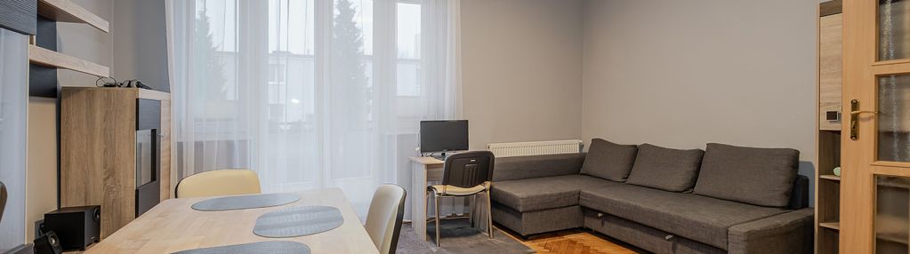 Gdynia witomino,parter, 2 pokoje, balkon, piwnica.